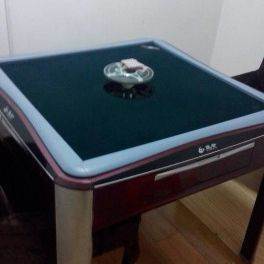 9.8成新麻将桌转让-合肥家具家私